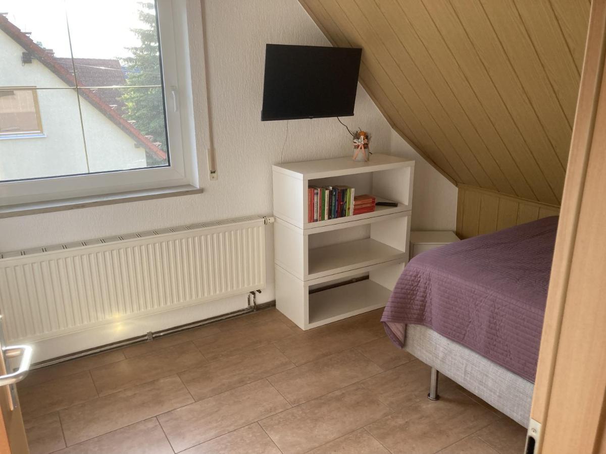 Gaestezimmer Zum Waldsachsener Grund Meerane Exterior foto